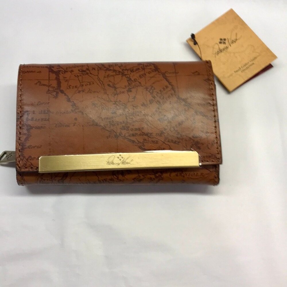 Patricia Nash Signature Map Cametti Rust Riot Wallet